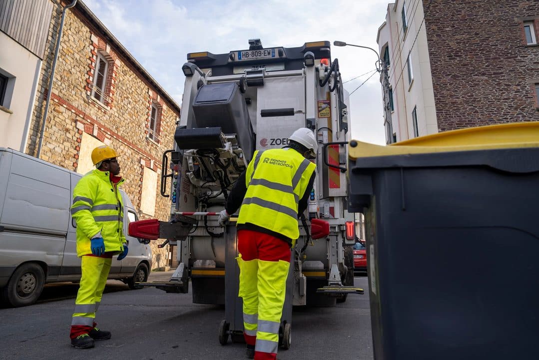 Nouveaux-camions-de-collecte-de-dechets-2